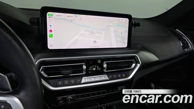 BMW X3 2022 — ფოტო 14/20