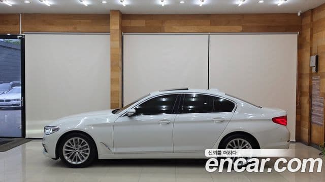 BMW 5 Series 2019 — Şəkil 4/20