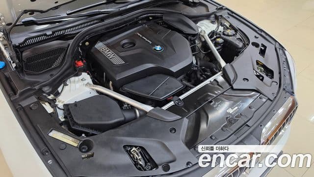 BMW 5 Series 2019 — Şəkil 6/20