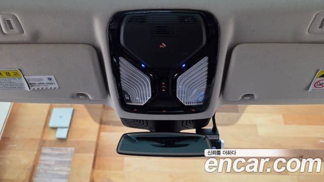 BMW 5 Series 2019 — Şəkil 19/20