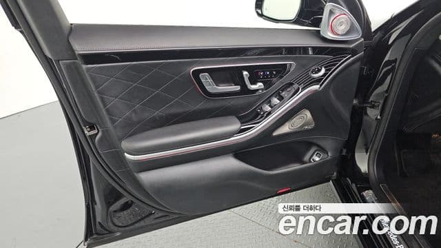 Mercedes-Benz S-Class 2021 — ფოტო 25/34