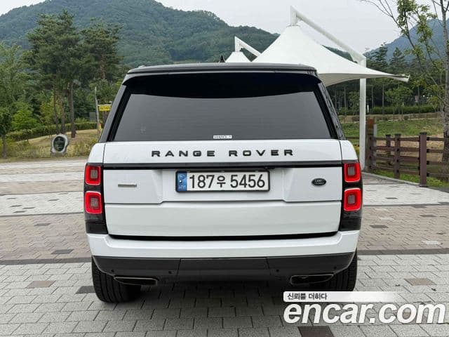 Land Rover Range Rover 2018 — Photo 20/20