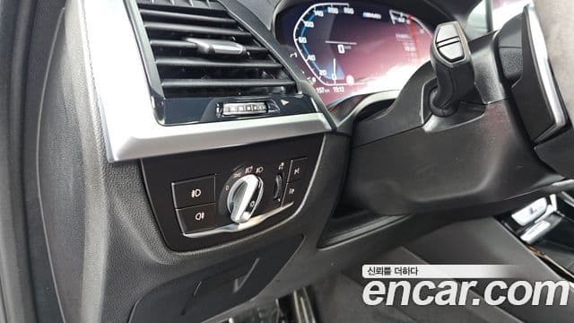BMW X3 2021 — Photo 2/31