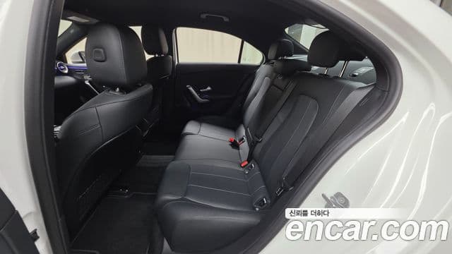 Mercedes-Benz A-Class 2025 — Şəkil 12/20