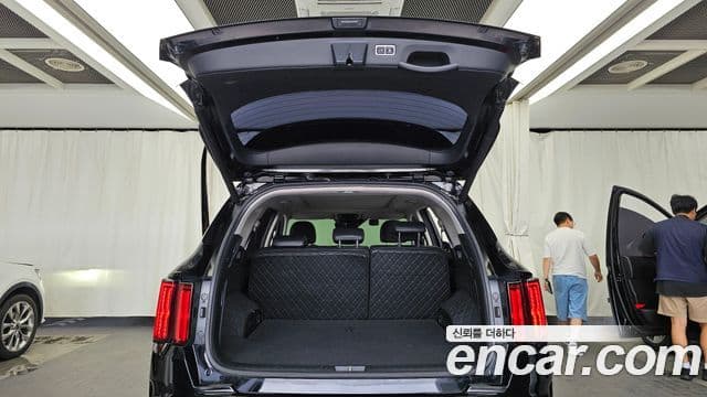 Kia Sorento 2022 — ფოტო 20/20