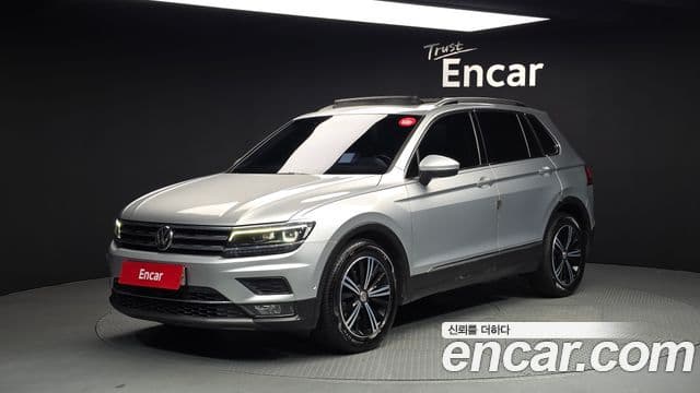 Volkswagen Tiguan 2018 — Şəkil 1/20