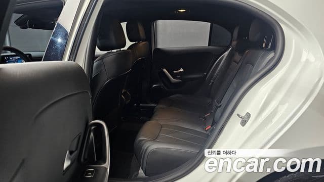 Mercedes-Benz A-Class 2023 — Фото 12/20