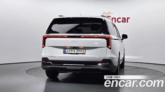 Kia Carnival 2023 — Şəkil 4/20