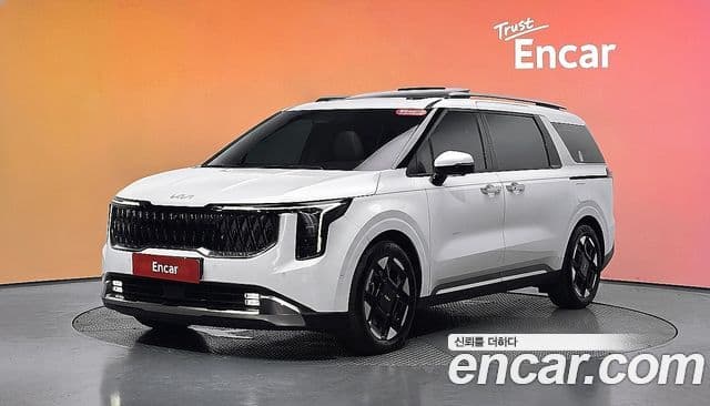 Kia Carnival 2023 — Şəkil 1/20
