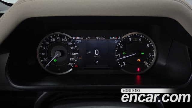 Land Rover Defender 2022 — ფოტო 8/20