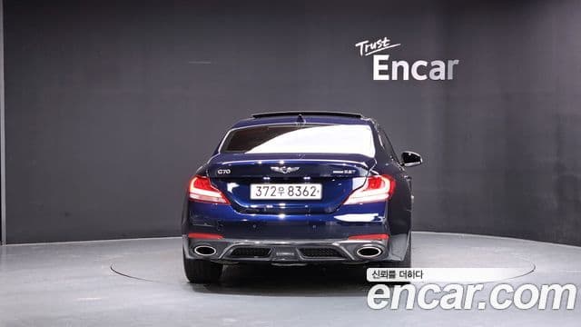 Genesis G70 2019 — ფოტო 4/20