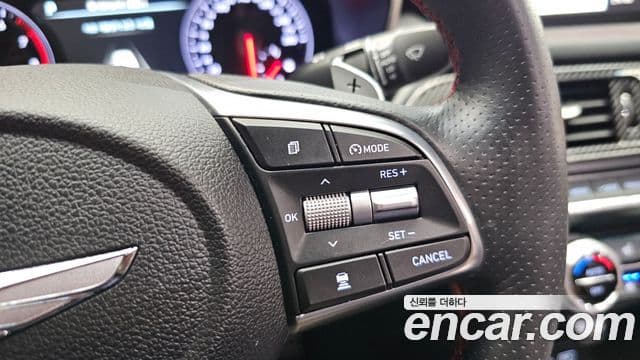 Genesis G70 2019 — ფოტო 16/20