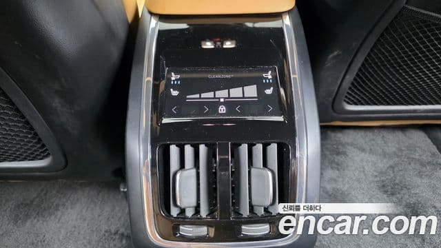 Volvo S90 2023 — Şəkil 18/20