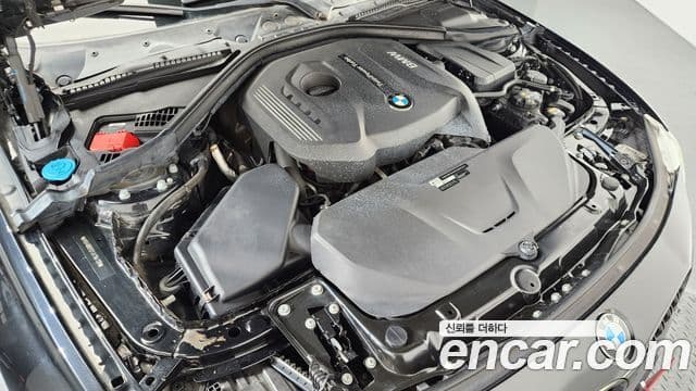 BMW 3 Series 2018 — ფოტო 6/20