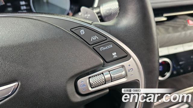 Genesis G80 2020 — ფოტო 28/30