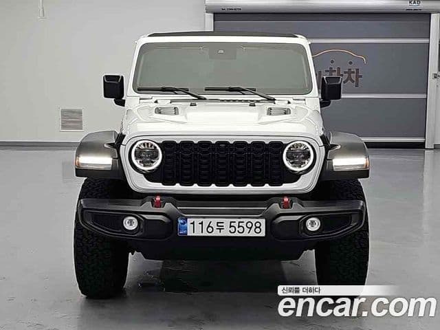 Jeep Wrangler 2025 — ფოტო 3/19