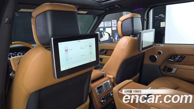 Land Rover Range Rover 2018 — Фото 19/20