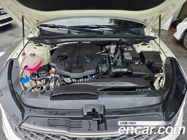 Kia K5 2022 — ფოტო 5/18