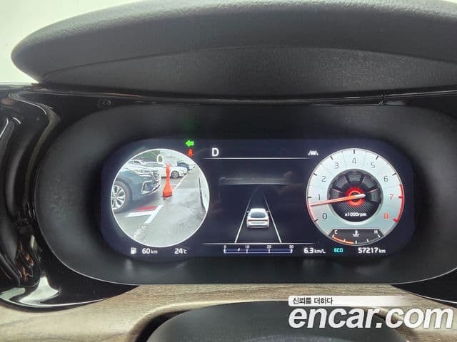 Kia K5 2022 — ფოტო 14/18