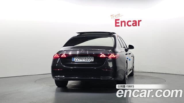 Mercedes-Benz E-Class 2024 — Şəkil 4/20