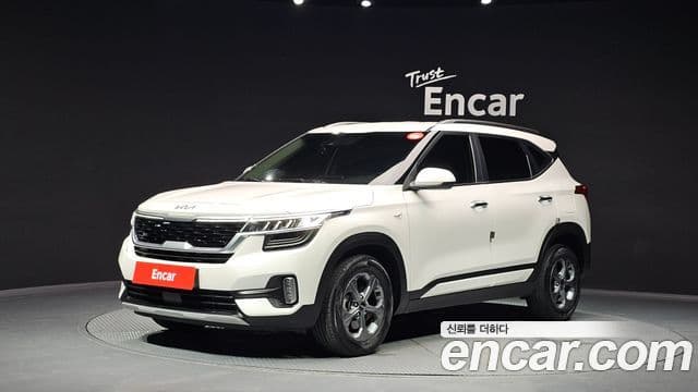 Kia Seltos 2022 — ფოტო 9/20