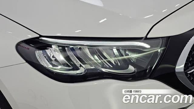 Mercedes-Benz E-Class 2026 — Photo 16/30