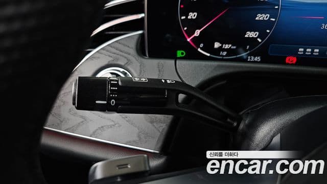 Mercedes-Benz E-Class 2026 — Photo 4/30