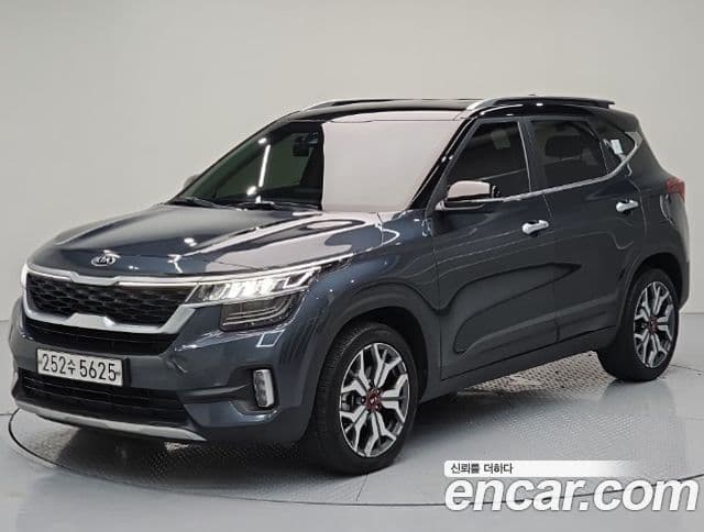 Kia Seltos 2019 — Фото 19/19