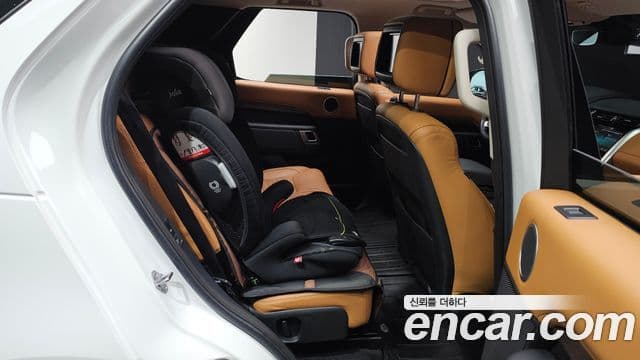 Land Rover Discovery 5 2019 — ფოტო 11/20