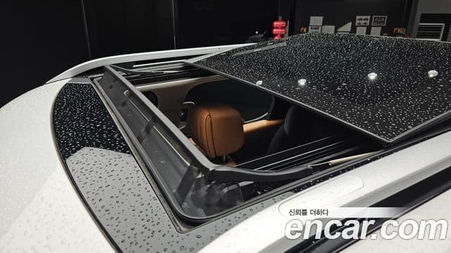Land Rover Discovery 5 2019 — ფოტო 19/20
