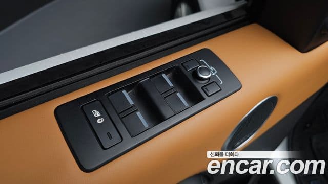 Land Rover Discovery 5 2019 — Şəkil 3/40