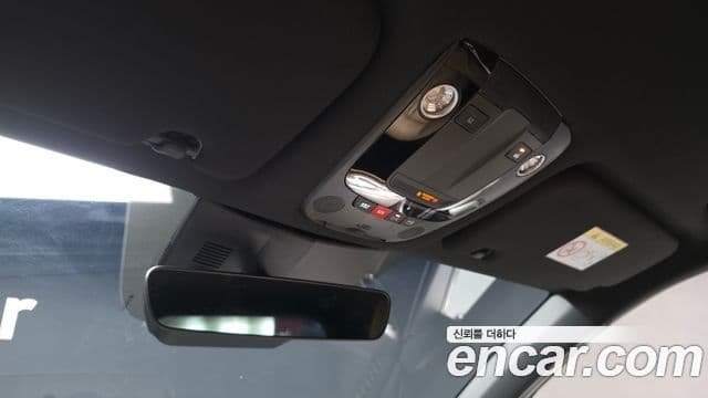 Kia Sorento 2024 — Şəkil 18/20