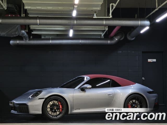 Porsche 911 2025 — Şəkil 2/20