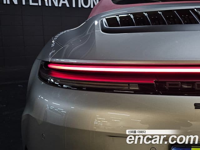 Porsche 911 2025 — Şəkil 7/20