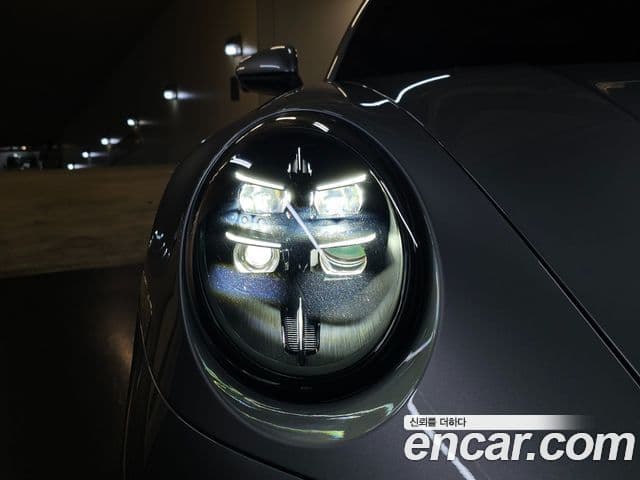 Porsche 911 2025 — Şəkil 8/20