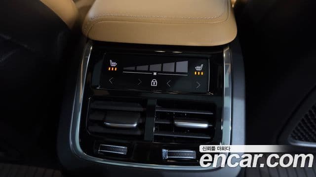 Volvo V60 Cross Country 2024 — Photo 17/36