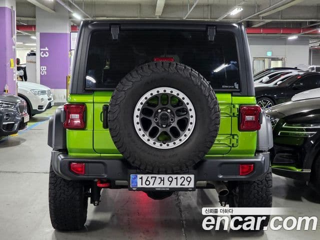 Jeep Wrangler 2025 — ფოტო 3/20