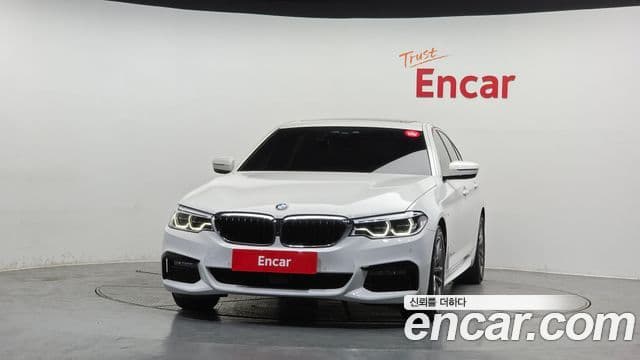 BMW 5 Series 2019 — ფოტო 3/20