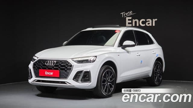 Audi Q5 2024 — ფოტო 1/20