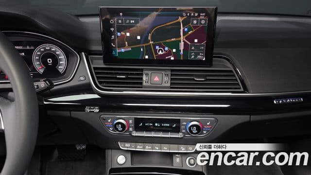 Audi Q5 2024 — ფოტო 33/36