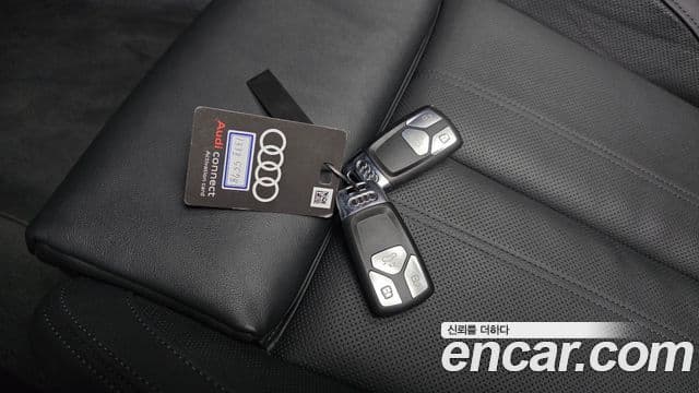 Audi Q5 2024 — ფოტო 34/36
