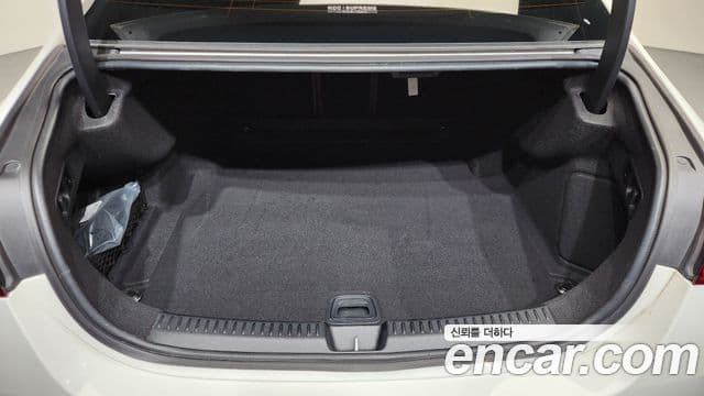 Mercedes-Benz E-Class 2024 — Şəkil 20/20