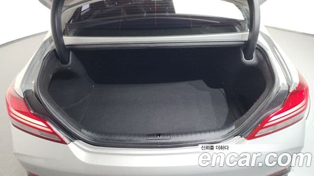 Genesis G70 2018 — Şəkil 9/20