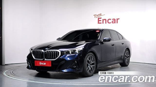 BMW 5 Series 2026 — ფოტო 1/20
