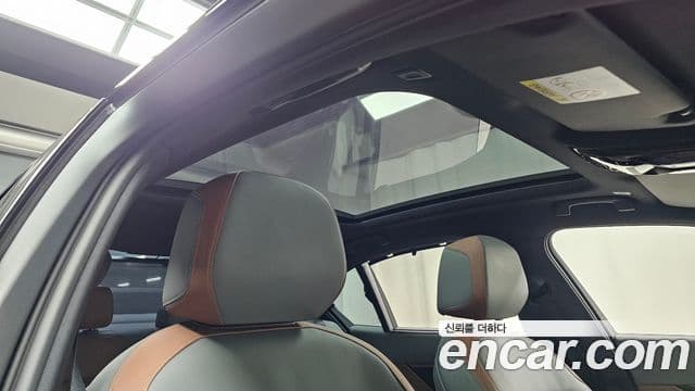 BMW 5 Series 2024 — ფოტო 14/20