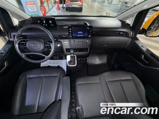 Hyundai Staria 2022 — ფოტო 11/19