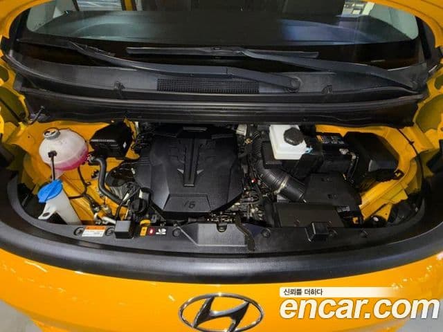 Hyundai Staria 2022 — ფოტო 18/19