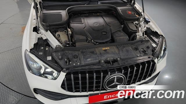 Mercedes-Benz GLE-Class 2022 — ფოტო 6/20