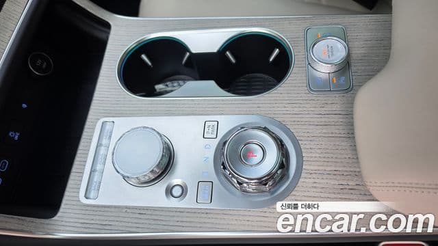 Genesis GV80 2024 — фото 8 из 14
