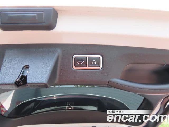 Kia Sorento 2021 — ფოტო 7/20